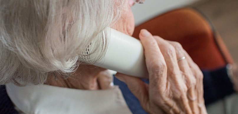 94-letnia seniorka i jej sąsiadka nie dały się nabrać. Starsza z pań mogła...