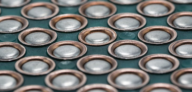Silne magnesy neodymowe – kilka powodów, dla których warto wybrać je do praktyczny
