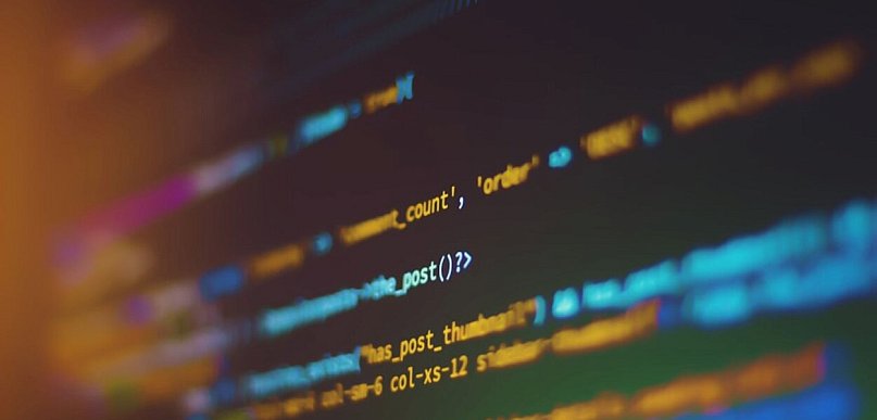 Digitalizacja dokumentów w firmie – jak przejść z papieru do chmury?