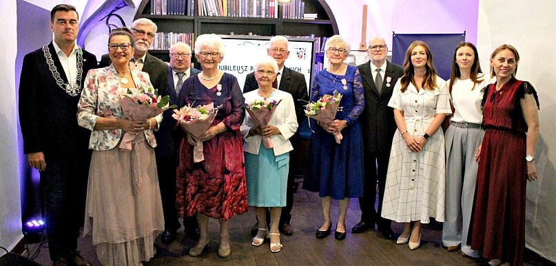 Przeżyli razem 50 i 60 lat. Są pięknym świadectwem jak iść przez życie (zdjęcia)