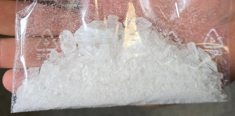 Areszty za 30 kg narkotyków. Większość z nich była w mieszkaniu babci - 82030