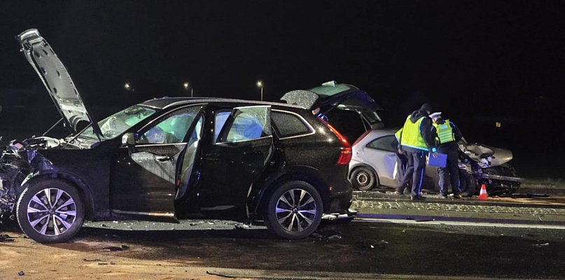 Fatalne wymuszenie pierwszeństwa. Pasażerka w ciężkim stanie