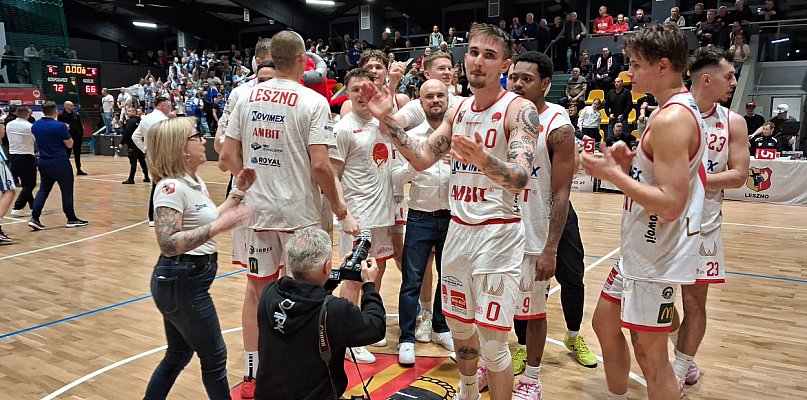 Wielkie emocje w Trapezie. Koszykarze Novimex Polonii grali z Notecią (zdjęcia)
