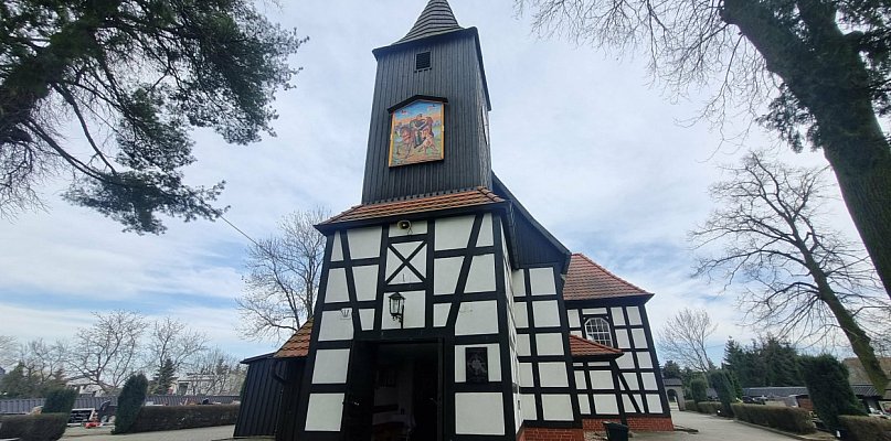 MSWiA dało pieniądze na kościół w Kaczkowie. Obiekt jest w bardzo złym stanie