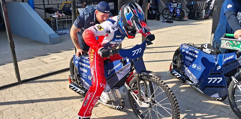 Piotr Pawlicki z awansem! Powalczy dalej o finał IMP