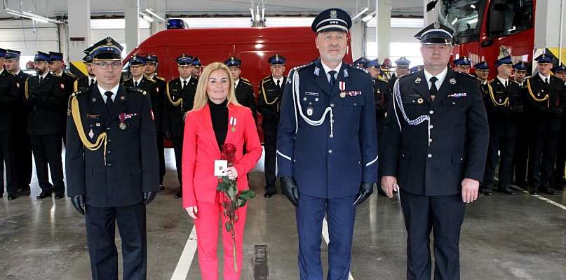 Dzień Strażaka z odznaczeniami, awansami i tytułami (zdjęcia)