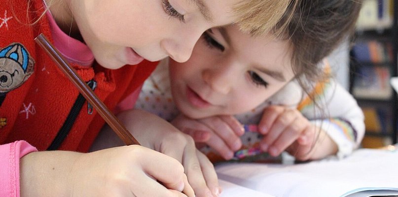 Konkursy na dyrektorów szkół i przedszkoli. Grzegorz Kapitan traci stanowisko