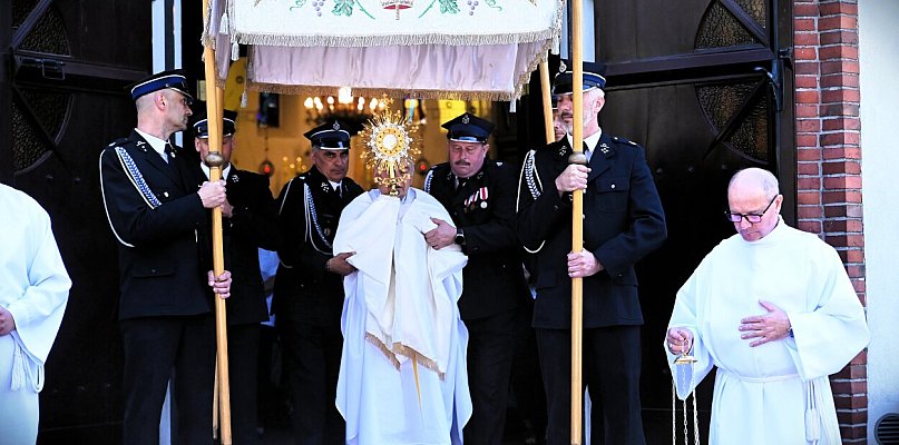 Uroczystość Bożego Ciała w parafii w Drobninie (zdjęcia)