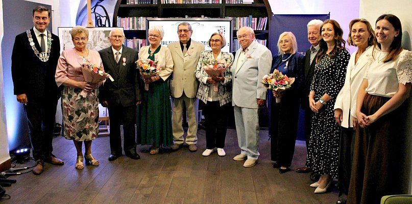 Przeżyli razem 50 lat. Są przykładem trwałej miłości (zdjęcia)