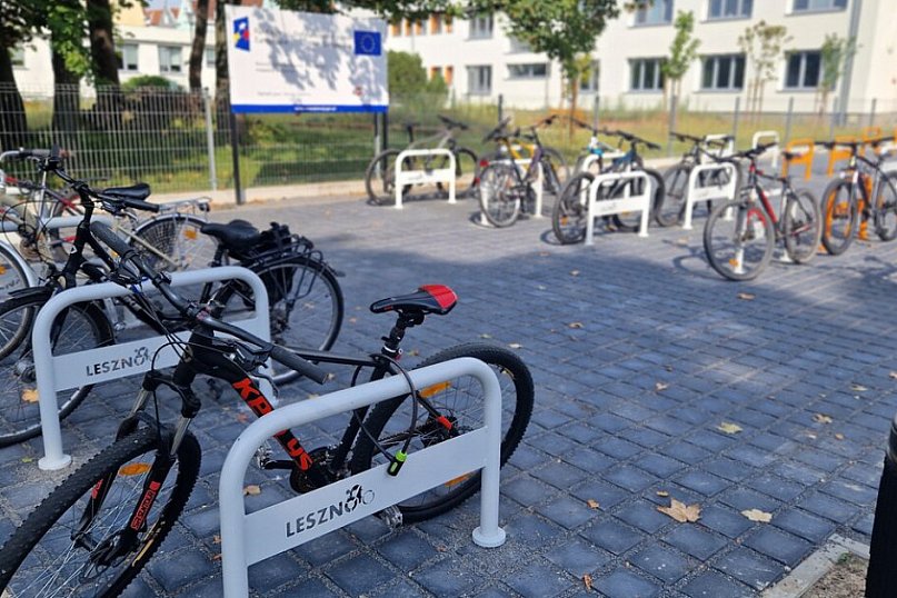 Nowy parking rowerowy w Lesznie
