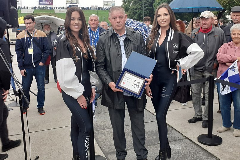 Nowe tablice w Alei Gwiazd Żużla