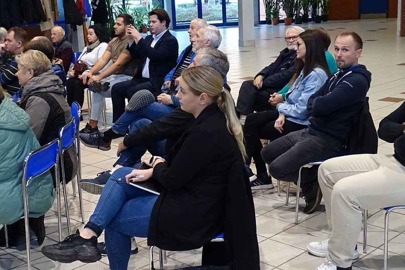 Spotkanie prezydenta Leszna z mieszkańcami w SP13