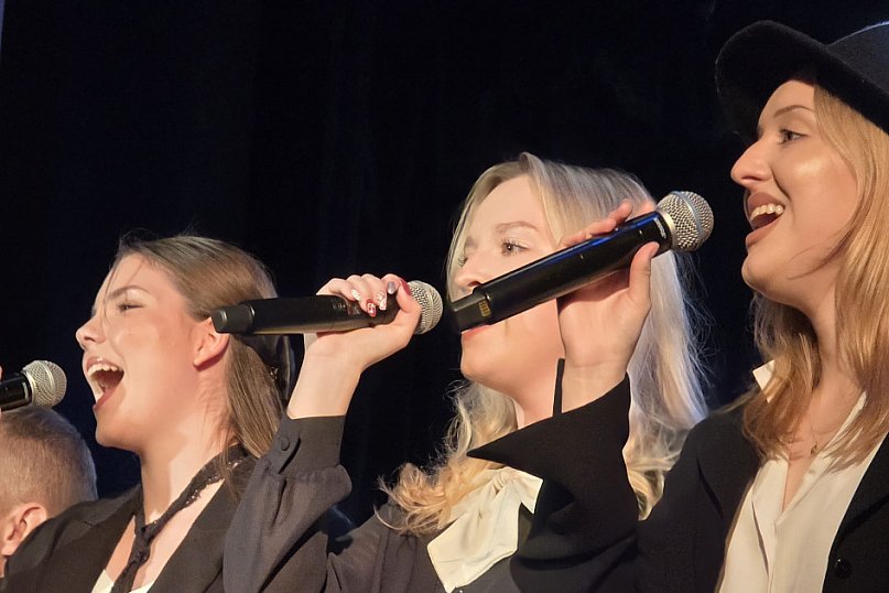 Koncert Zaduszkowy MOK w Lesznie