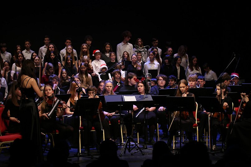 Koncert Świąteczmy PSM I i II stopnia w Lesznie