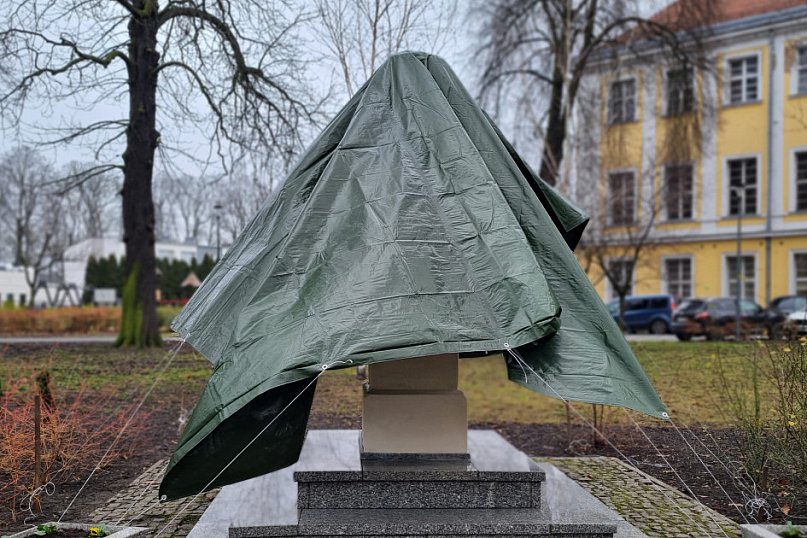 Pomnik w parku Kościuszki wyczyszczono