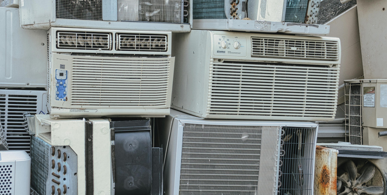 Odbiór odpadów niebezpiecznych – rodzaje szkodliwych śmieci