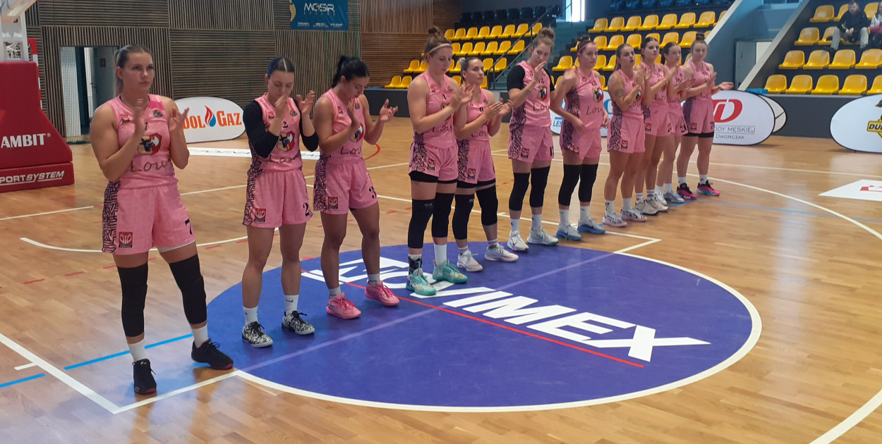 Szybko opadły z sił. Koszykarki Lou Tęczy Leszno nadal w dołku