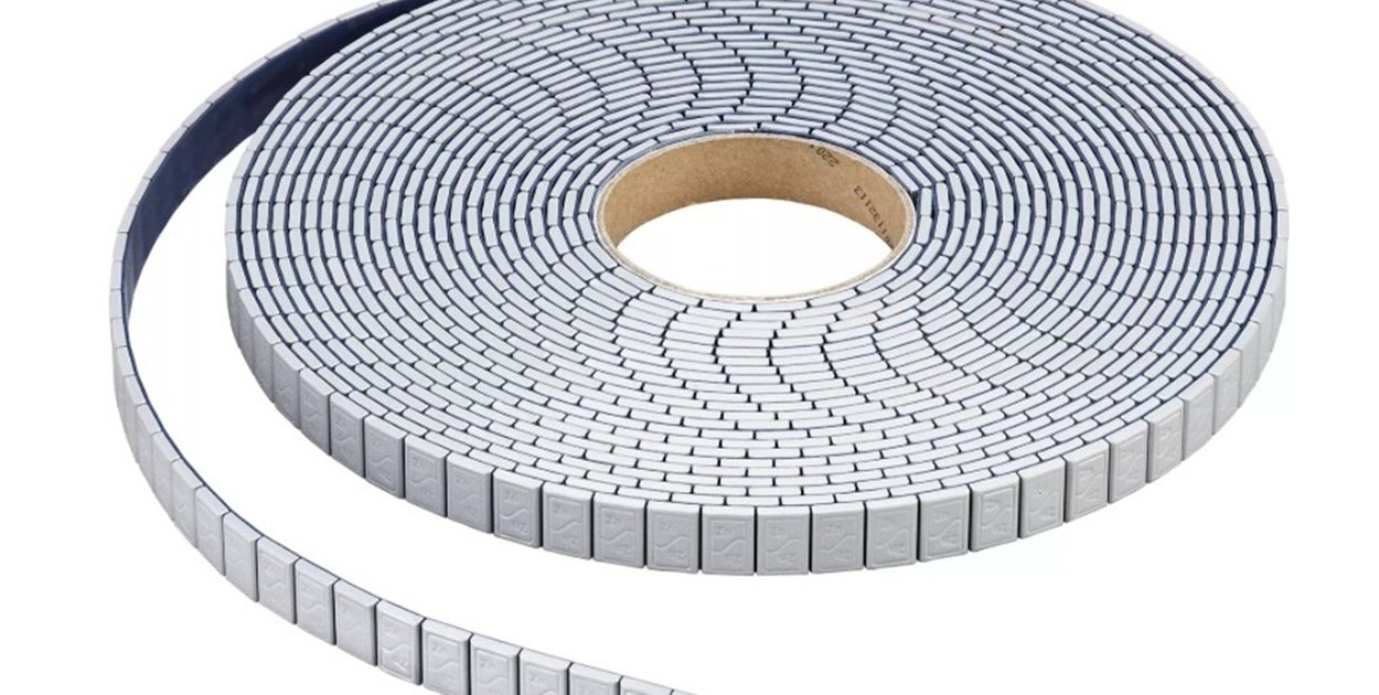 Ciężarki do wyważania kół – jak wpływają na bezpieczeństwo jazdy?