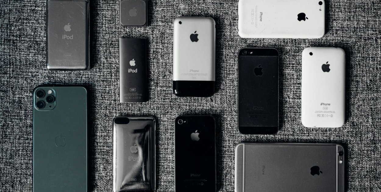 1000 rzeczy mniej w 2026: jak oczyścić swoją przestrzeń z elektrośmieci?