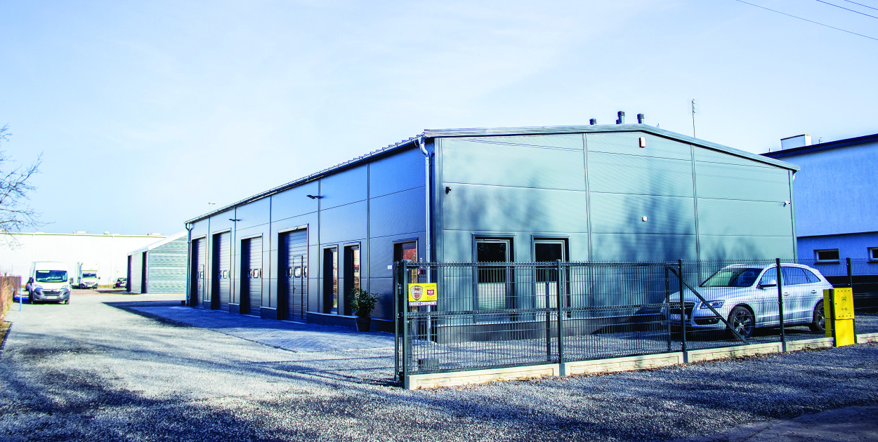 Nowoczesne pokrycia dachowe i konstrukcje stalowe. Produkcja, Sprzedaż, Doradztwo