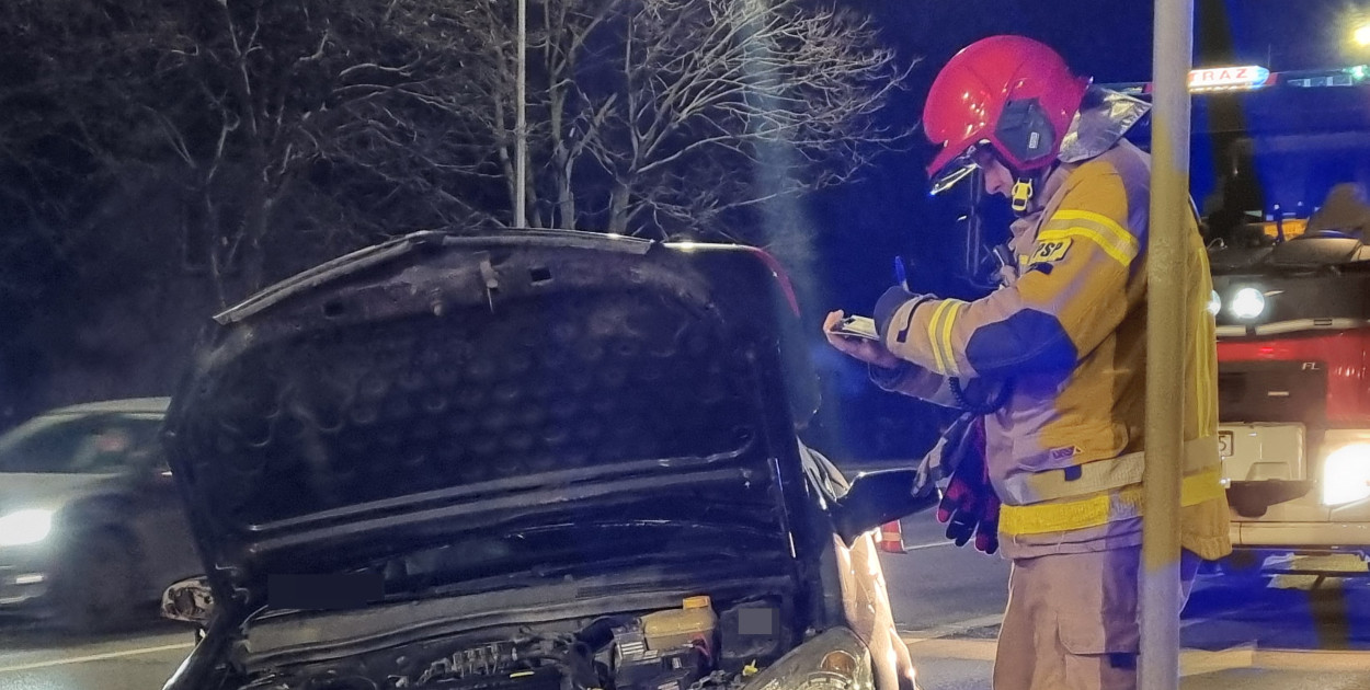 Stłuczka 3 aut na Alejach Konstytucji 3 Maja (zdjęcia)