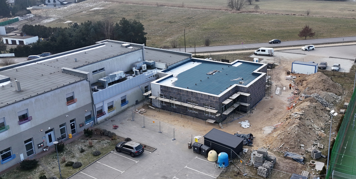 Budowa żłobka gminnego w Rydzynie coraz bliżej finału (film)