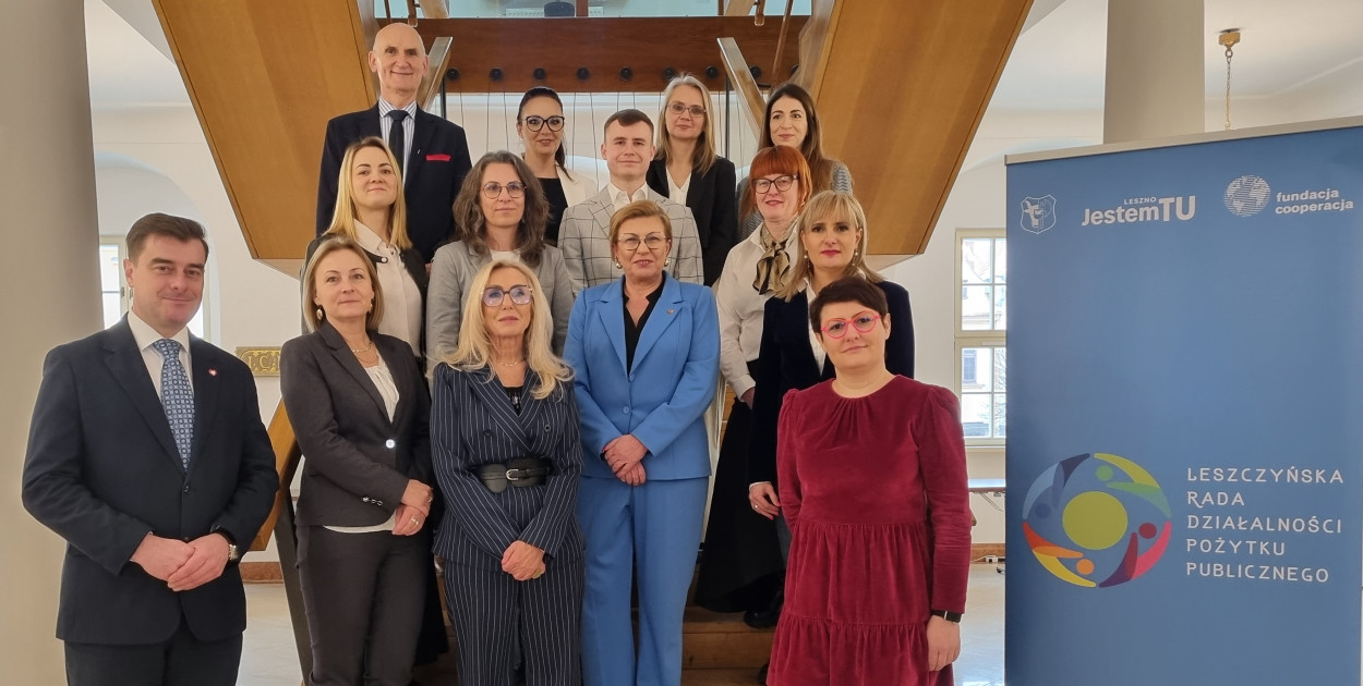 W Lesznie powstała nowa rada. Prezydent i radni muszą się z nią liczyć