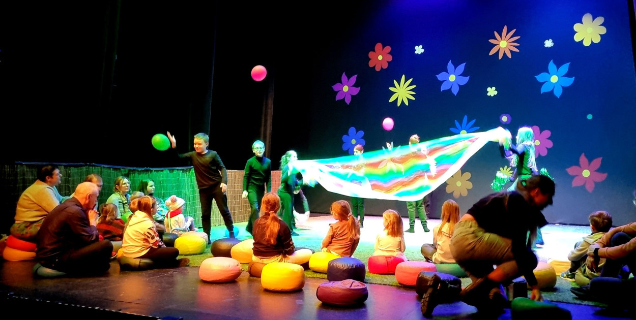 To był spektakl, w których sztukę można było dotknąć. Dosłownie (zdjęcia, film)