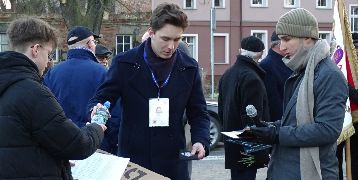 Marsz pod hasłem "Precz z komuną i postkomuną" przejdzie przez Leszno