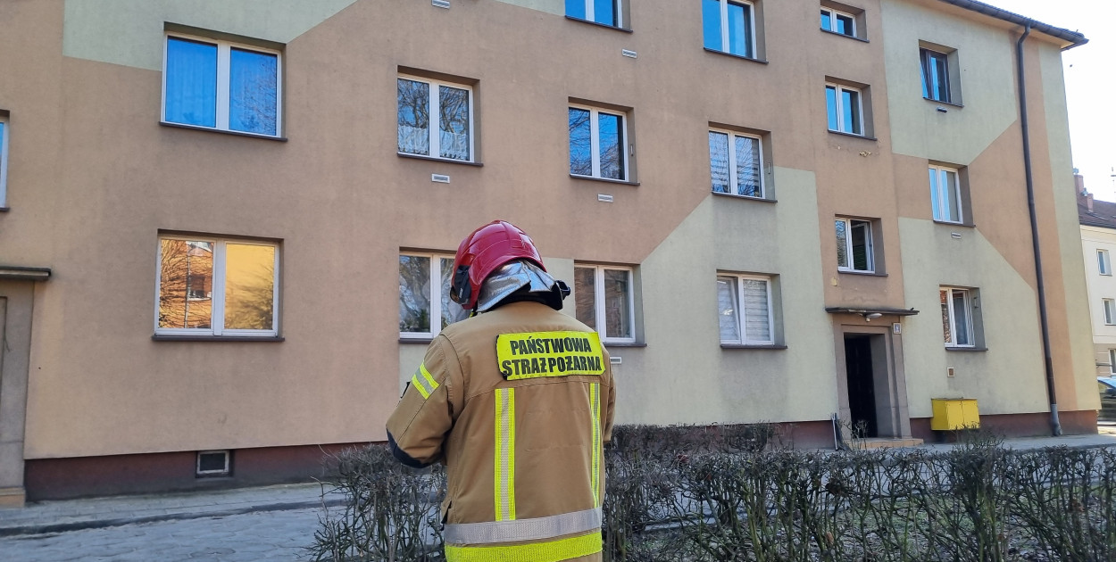 Zadymienie w mieszkaniu przy ul. Wojska Polskiego (film)