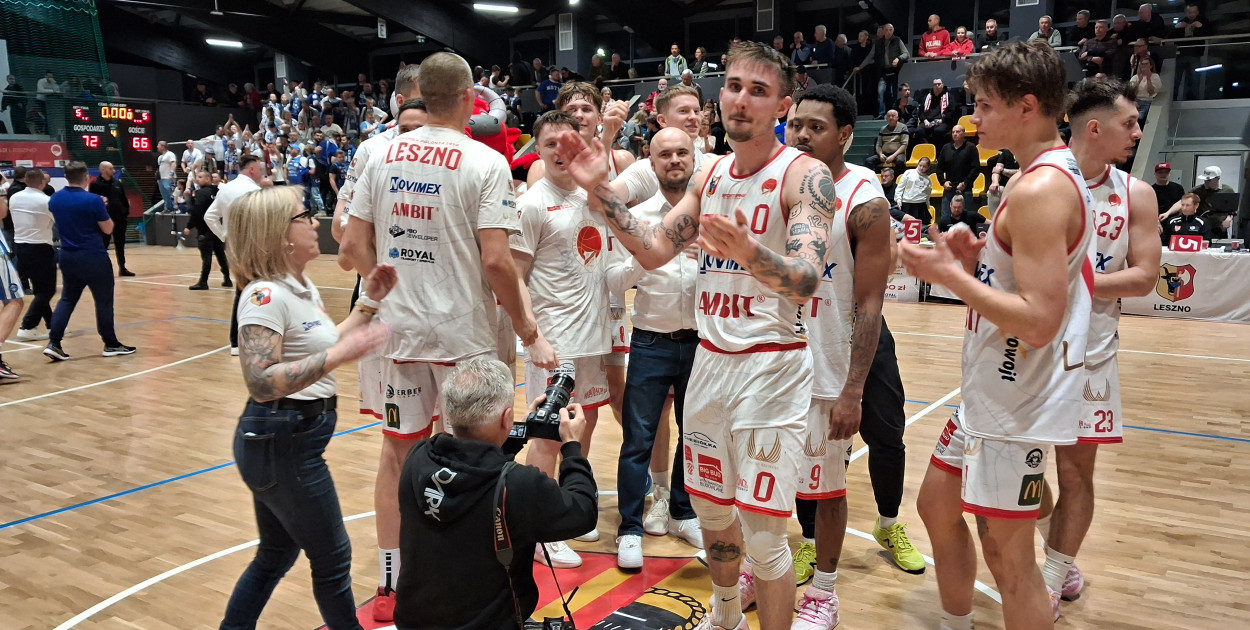 Wielkie emocje w Trapezie. Koszykarze Novimex Polonii grali z Notecią (zdjęcia)