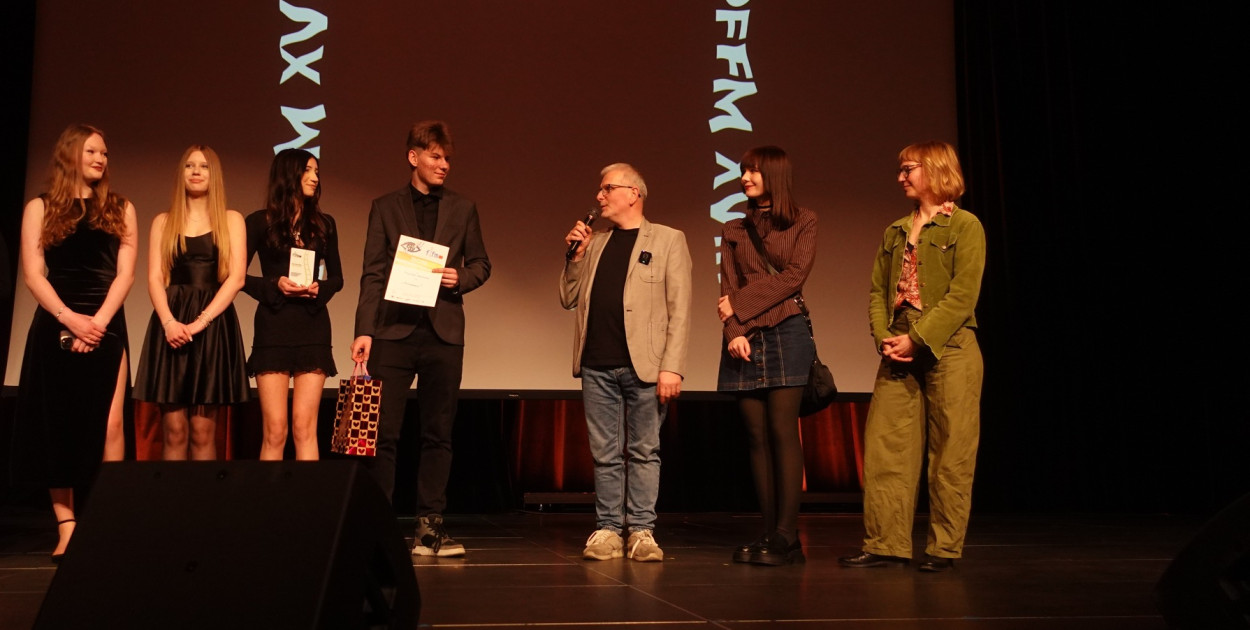 Wielki sukces! Kółko filmowe z Dąbcza "zdobyło" Warszawę