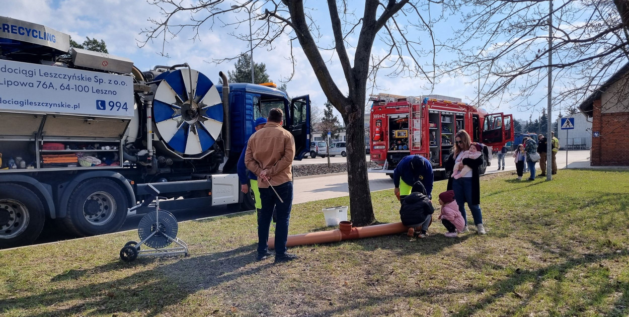 Atrakcji było dużo, ale hitem były eksperymenty z wodą (zdjęcia, film)