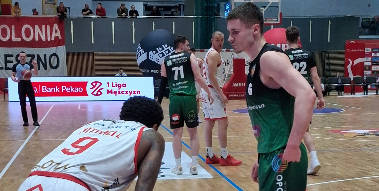 Nie było urodzinowego prezentu dla Wendella Mitchella (zdjęcia)