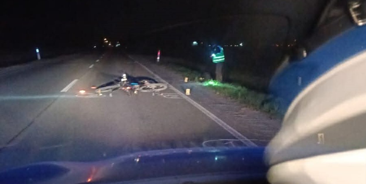 Policja szuka kierowcy. Potrącił rowerzystę i uciekł