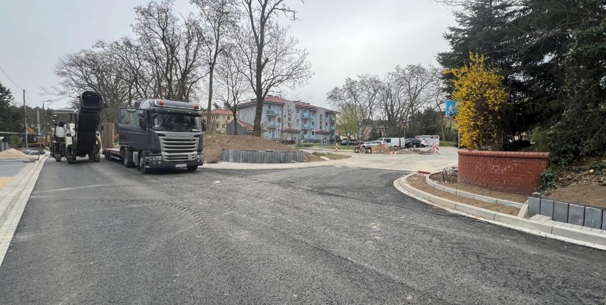 Kolejne zmiany w organizacji ruchu na ulicy Kiepury w Lesznie  (zdjęcia)